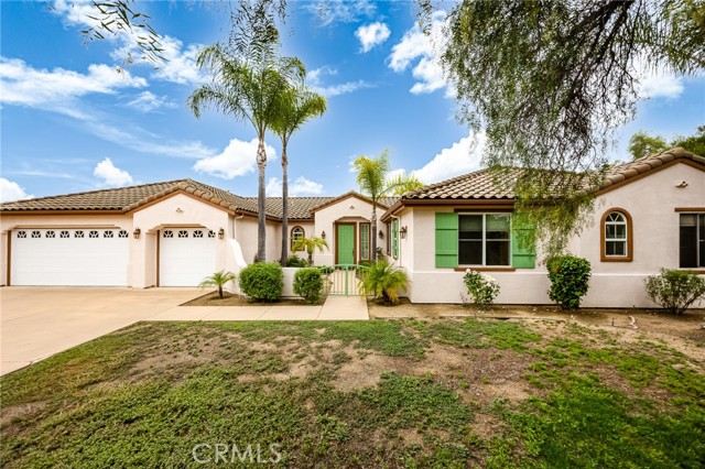731 Oak Glade Drive, Fallbrook CA: https://media.crmls.org/medias/67eac139-cbf3-4bb8-a628-b907b27880e2.jpg