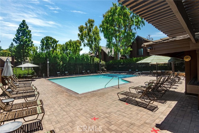 Detail Gallery Image 30 of 32 For 2261 Stonewood Ct, San Pedro,  CA 90732 - 2 Beds | 3 Baths