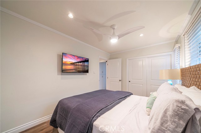 Detail Gallery Image 16 of 29 For 77 17th, Hermosa Beach,  CA 90254 - 3 Beds | 2 Baths