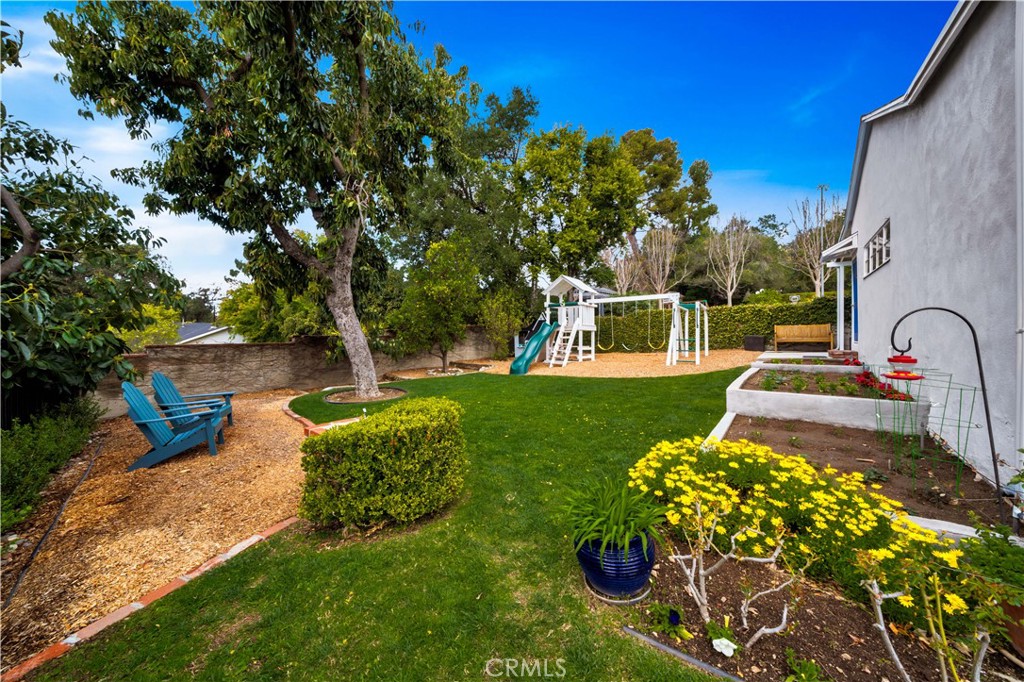 375 Berkshire Avenue La Canada Flintridge img 36