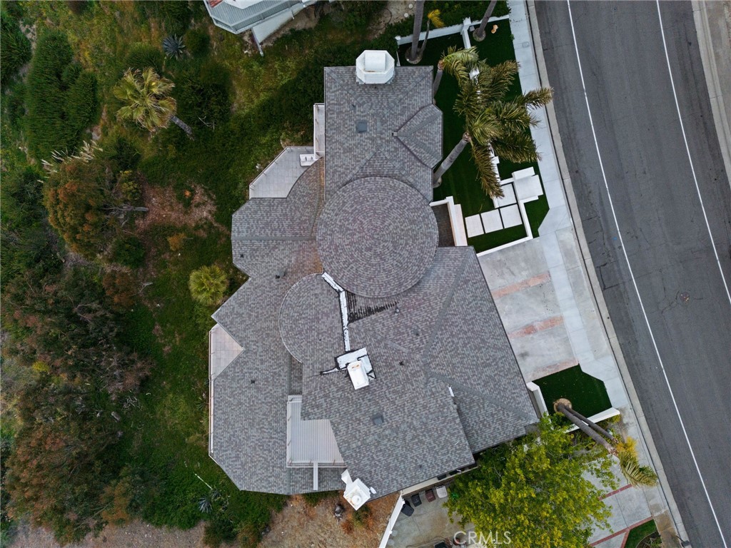 https://media.crmls.org/medias/67ec3877-0f39-4667-9250-1ef9965f9427.jpg?preset=X-Large
