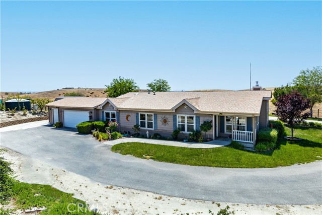Detail Gallery Image 1 of 1 For 4655 Vista Creston Ln, Paso Robles,  CA 93446 - 4 Beds | 2 Baths