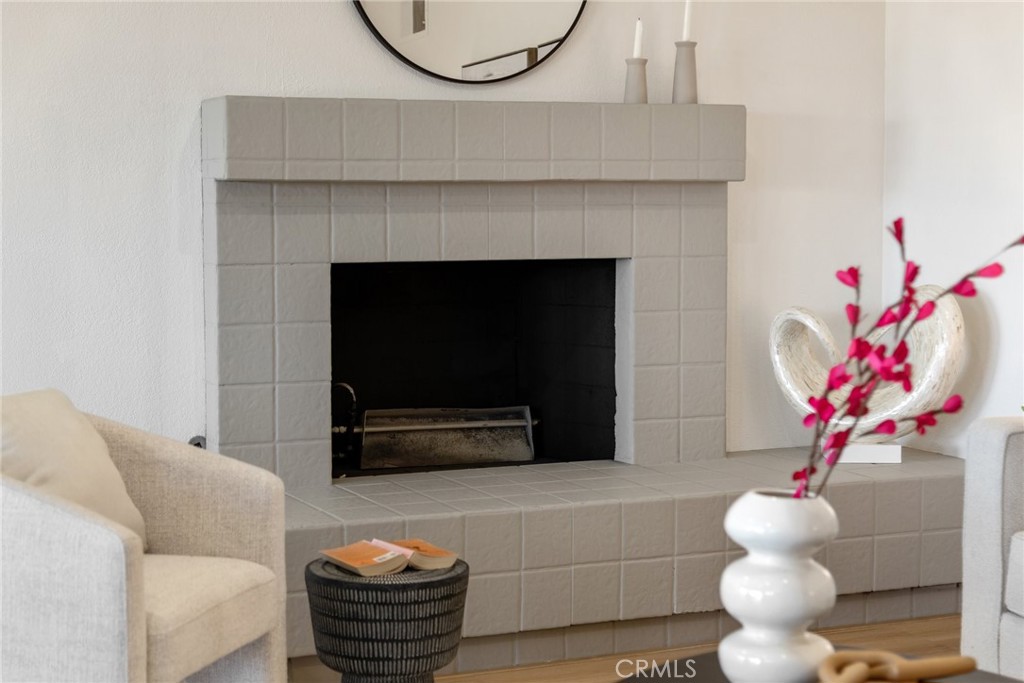 MLS #WS25241279 image #20