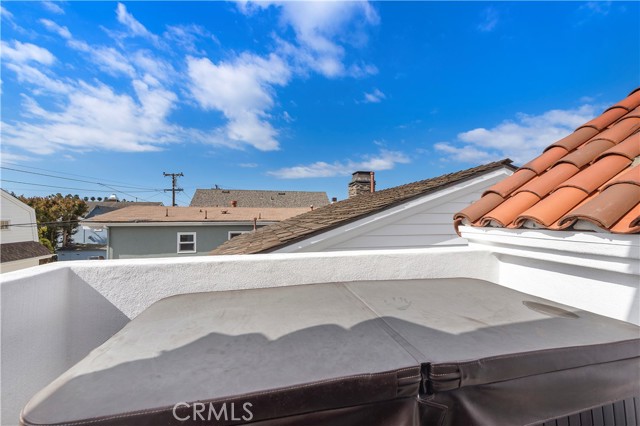 Detail Gallery Image 19 of 20 For 434 1/2 Dahlia Ave, Corona Del Mar,  CA 92625 - 2 Beds | 2/1 Baths