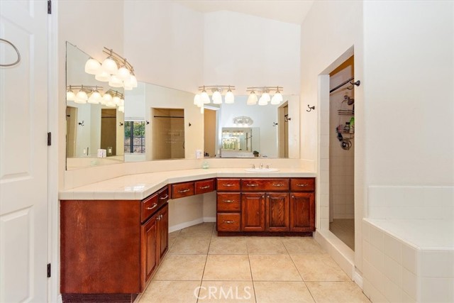 Image 23 of 53 For 10946 Deer Valley Road