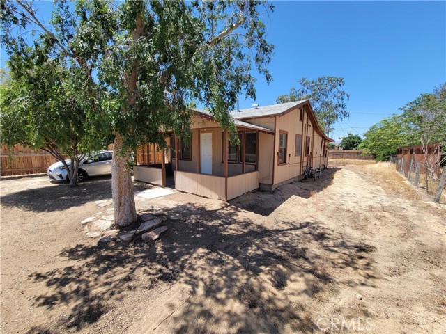 Detail Gallery Image 1 of 32 For 62040 Grand View Cir, Joshua Tree,  CA 92252 - 1 Beds | 1 Baths