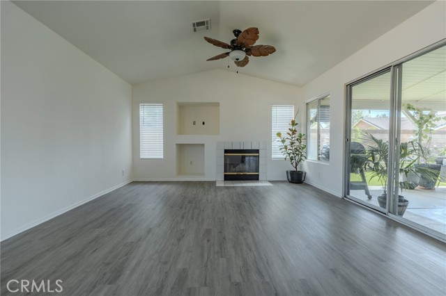 Detail Gallery Image 8 of 38 For 3918 Parkside Ct, Rosamond,  CA 93560 - 4 Beds | 2 Baths