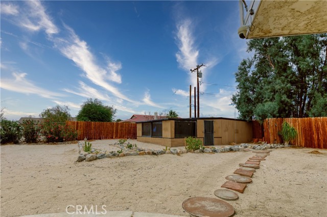 16811 Via Quedo, Desert Hot Springs CA: https://media.crmls.org/medias/67efb358-8978-4bba-88af-afdc2fe99e9a.jpg