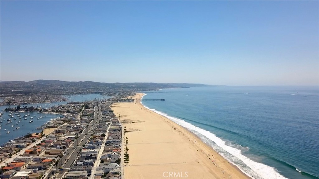 https://media.crmls.org/medias/67efe60a-1b09-4522-918c-16c0d76e523d.jpg?preset=X-Large