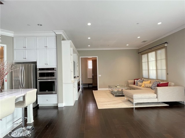 Detail Gallery Image 15 of 25 For 56 Purple Jasmine, Irvine,  CA 92620 - 4 Beds | 3 Baths