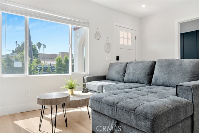 Detail Gallery Image 19 of 41 For 5814 7th Ave, Los Angeles,  CA 90043 - 2 Beds | 1 Baths