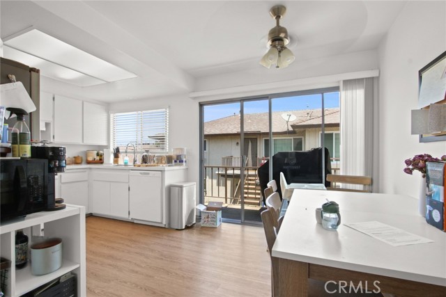 18702 Demion Lane, Huntington Beach CA: https://media.crmls.org/medias/67f14803-7018-4944-8e9b-48e59ab54074.jpg