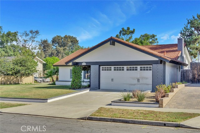 Detail Gallery Image 3 of 30 For 22882 Belquest Dr, Lake Forest,  CA 92630 - 3 Beds | 2 Baths