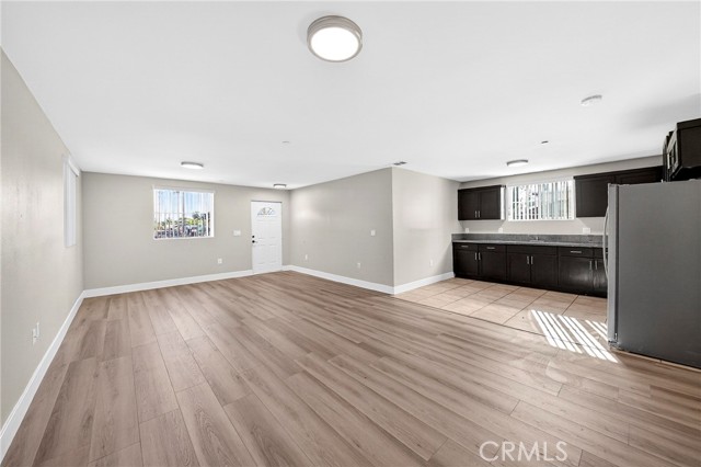 Detail Gallery Image 6 of 28 For 8711 Mckinley Place, Los Angeles,  CA 90002 - 5 Beds | 3 Baths