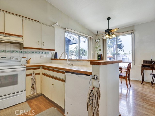 Image 6 of 49 For 12109 Sylvan River 131