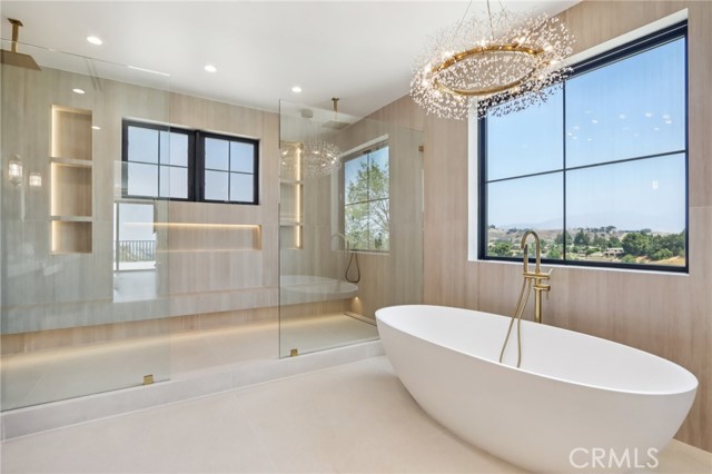18200 Sheffield Lane, Porter Ranch CA: https://media.crmls.org/medias/67f36bd1-0dc0-42ef-8479-cac4ac58de5e.jpg