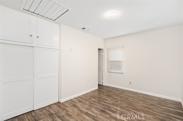 Large bedroom 3