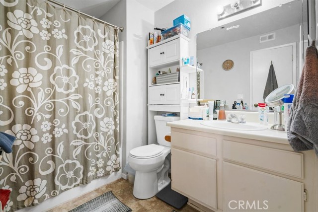 321 Inger Drive, Santa Maria CA: https://media.crmls.org/medias/67f41e9f-779a-4f27-a259-ce1b3c2facfa.jpg