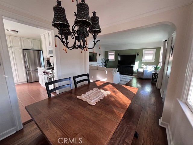 609 Hillcrest Street, El Segundo CA: https://media.crmls.org/medias/67f49b1a-ab83-4bae-87f6-12d4af9716f6.jpg