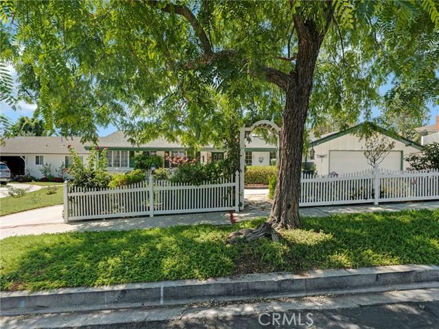 Detail Gallery Image 40 of 40 For 23962 Crosson Dr, Woodland Hills,  CA 91367 - 3 Beds | 2 Baths