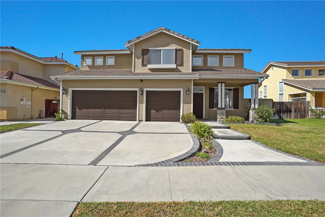 Detail Gallery Image 1 of 1 For 1317 Hermosa Dr, Corona,  CA 92879 - 4 Beds | 2/1 Baths