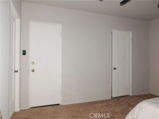 1319 S Downey Road, Los Angeles CA: https://media.crmls.org/medias/67fbefcb-498a-497e-bbe0-c822d6b0501f.jpg