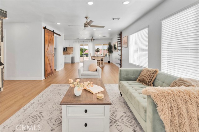 Detail Gallery Image 6 of 52 For 19140 Lenca Rd, Apple Valley,  CA 92307 - 3 Beds | 2 Baths