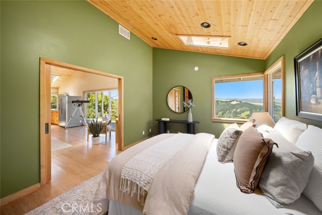 2650 Skyview Trail, San Luis Obispo CA: https://media.crmls.org/medias/67fcd9f6-4ddb-4bc3-b19c-55fd4a75db62.jpg