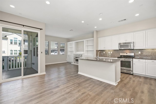 MLS# OC23145938