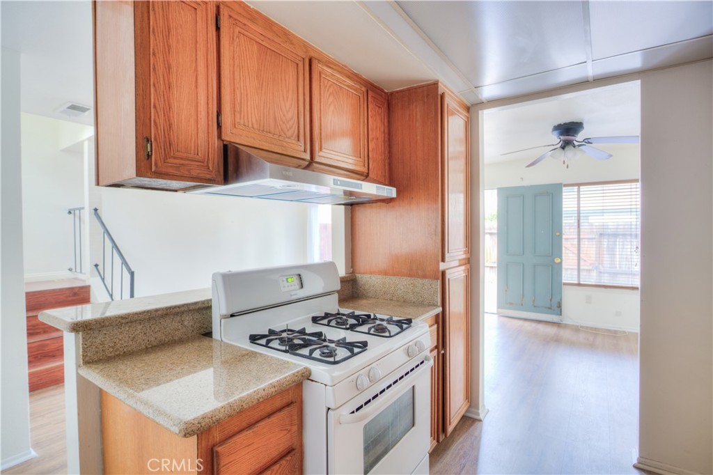 MLS #WS25276724 image #12