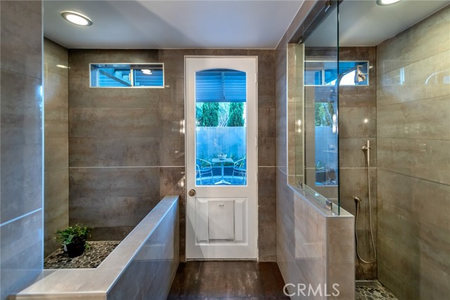 67fe03af 1773 47da 97ba 72031a526099