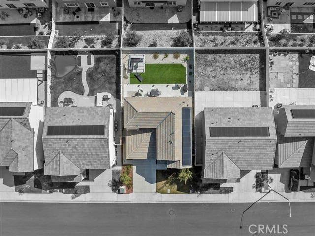 Detail Gallery Image 5 of 47 For 571 Tucker, Rialto,  CA 92377 - 4 Beds | 3 Baths