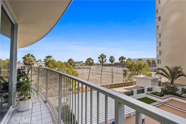 Detail Gallery Image 24 of 35 For 700 E Ocean Bld #608,  Long Beach,  CA 90802 - 3 Beds | 2 Baths