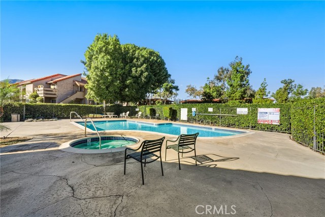 Detail Gallery Image 27 of 31 For 1549 Border Ave #G,  Corona,  CA 92882 - 1 Beds | 1 Baths