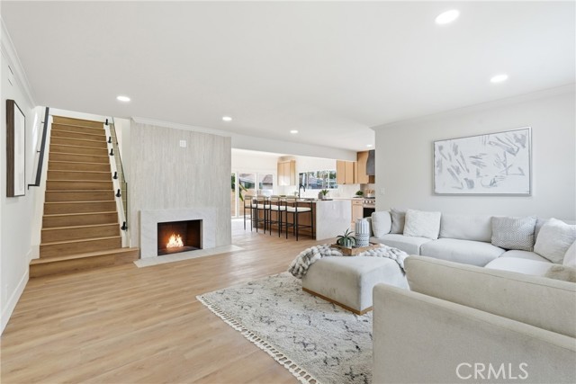 Detail Gallery Image 6 of 48 For 3675 Palo Verde, Long Beach,  CA 90808 - 5 Beds | 3 Baths