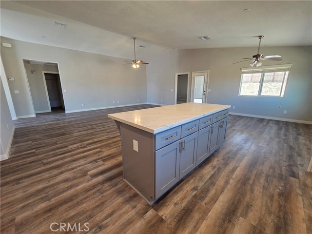 Detail Gallery Image 9 of 20 For 1140 Monterey, Barstow,  CA 92311 - 4 Beds | 2 Baths