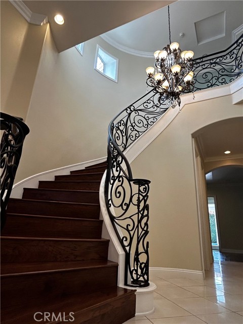 9551 Pentland Street, Temple City CA: https://media.crmls.org/medias/68002646-c484-4ba1-9d3f-6d77a5681d70.jpg
