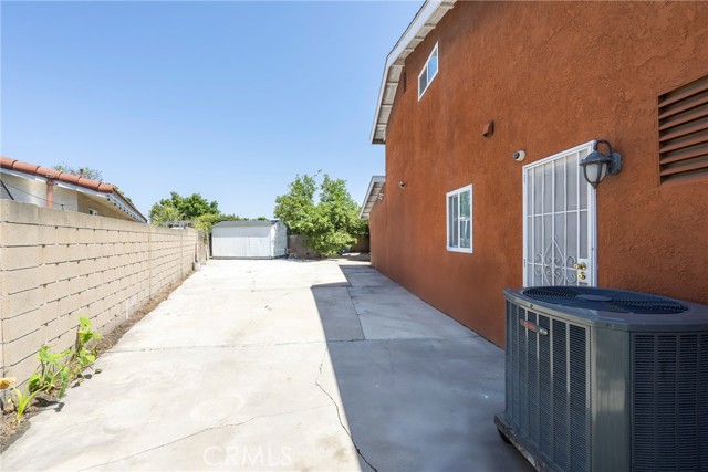 9909 Merced River Avenue, Fountain Valley CA: https://media.crmls.org/medias/68006d1d-7d8e-4dd1-9f16-5f86ccf8204d.jpg
