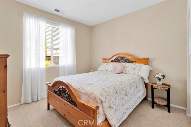 Detail Gallery Image 20 of 55 For 13798 Misty, Victorville,  CA 92392 - 5 Beds | 4 Baths