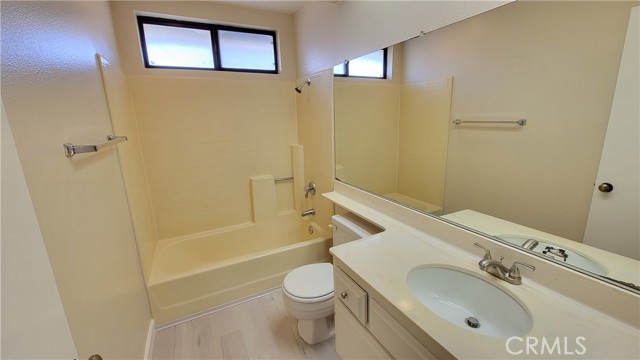 Detail Gallery Image 27 of 33 For 17294 Walnut Ave, Fontana,  CA 92336 - 3 Beds | 2/1 Baths