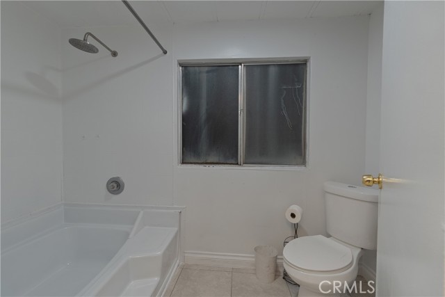 Detail Gallery Image 33 of 41 For 9426 Tamarisk #21,  Hesperia,  CA 92345 - 4 Beds | 2 Baths