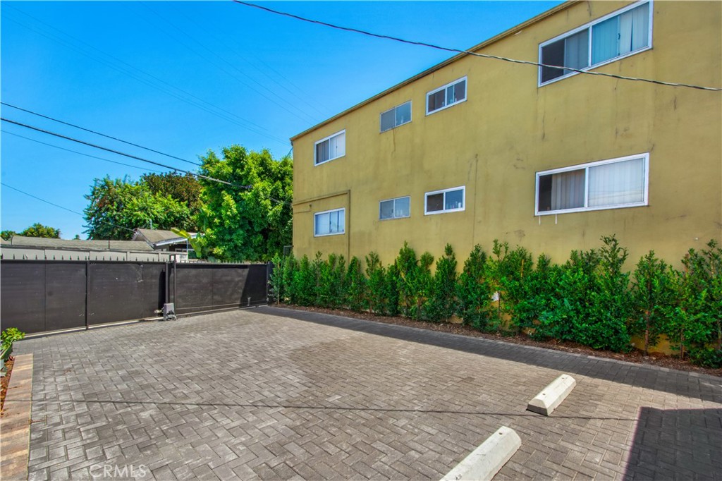 MLS #IN25270348 image #15