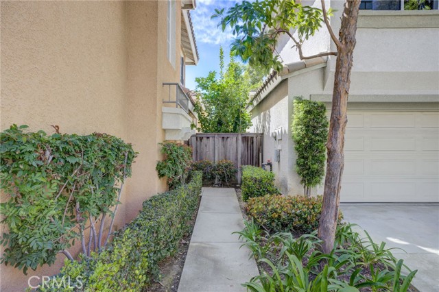 Detail Gallery Image 5 of 56 For 25329 Bayside Pl, Harbor City,  CA 90710 - 4 Beds | 2/1 Baths