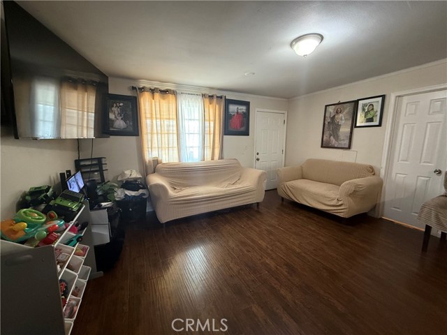 12700 Elliott Avenue, El Monte CA: https://media.crmls.org/medias/6802d7cd-afa8-4c93-b151-918d506ae2f9.jpg