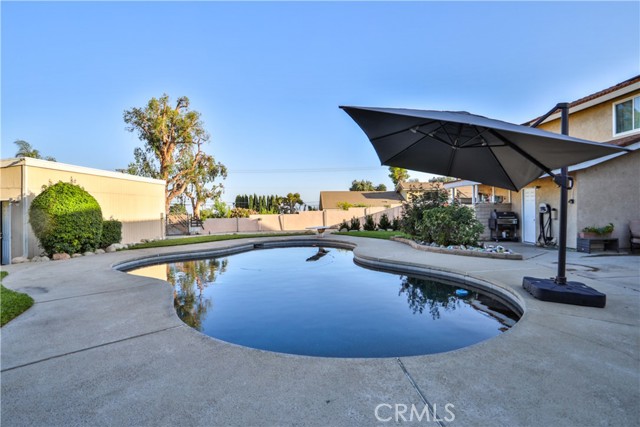 6073 Cameo Street, Rancho Cucamonga CA: https://media.crmls.org/medias/6802dd2a-4b65-4046-ad19-1437662aeb59.jpg