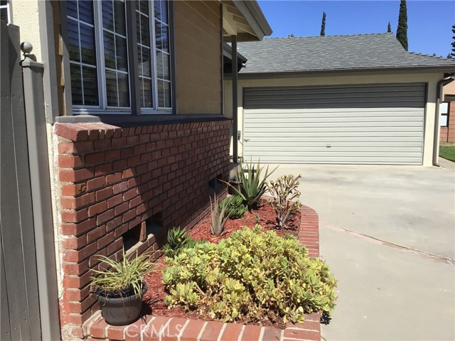 13316 Ratner Street photo 8