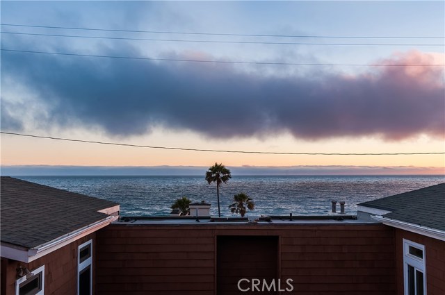 4218 Ocean Drive, Manhattan Beach, California 90266, ,Residential Income,Sold,Ocean Drive,SB17135275