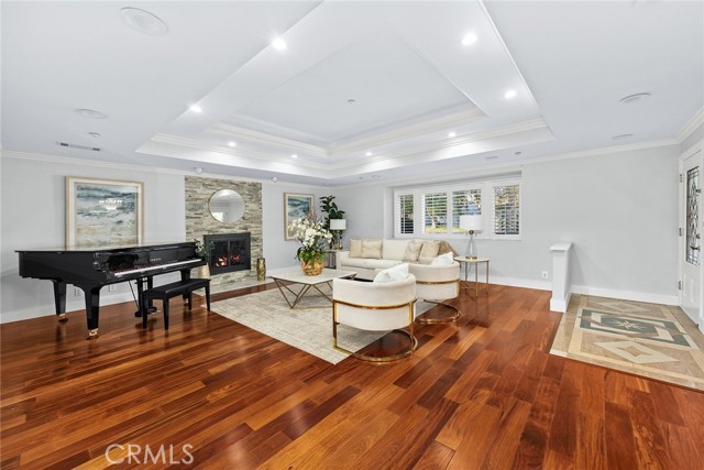 Detail Gallery Image 4 of 45 For 602 W Woodruff, Arcadia,  CA 91007 - 6 Beds | 4 Baths