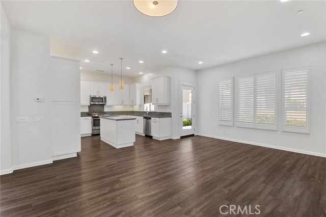 Detail Gallery Image 15 of 40 For 107 Primrose, Lake Forest,  CA 92610 - 3 Beds | 2/1 Baths