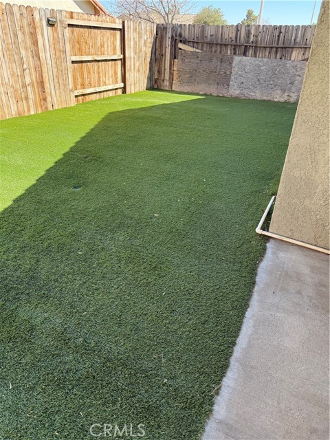 Detail Gallery Image 18 of 19 For 43527 Grange, Lancaster,  CA 93535 - 4 Beds | 2 Baths